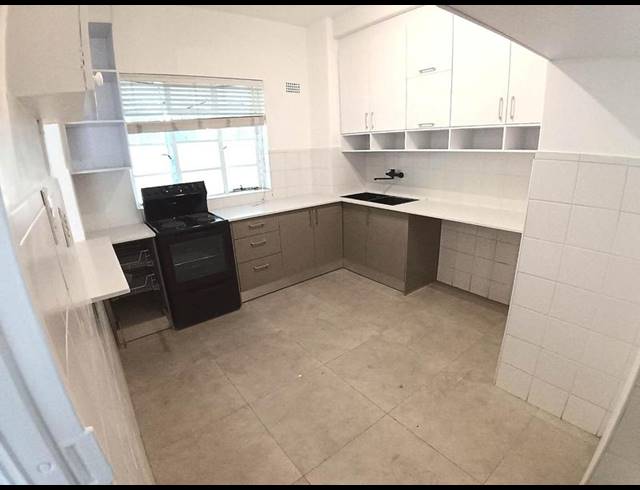 2 BEDROOM PROPERTY TO RENT IN ILLOVO